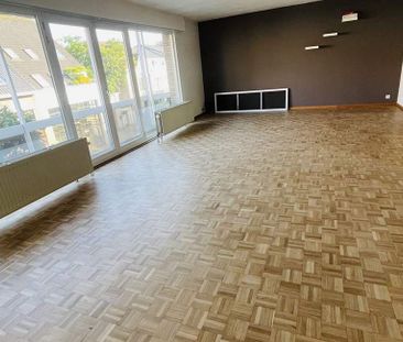 Appartement te huur in Sint-Andries voor € 900 met 2 slaapkamers - Foto 3