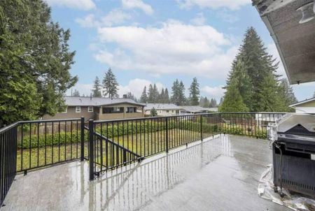 2418 Warrenton Avenue, Coquitlam - Photo 3