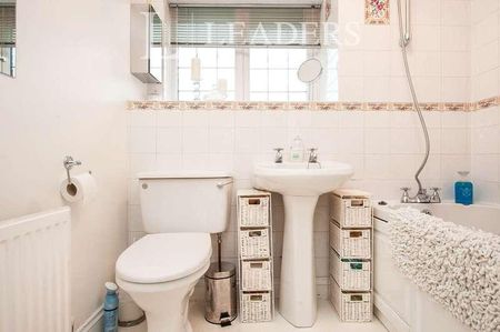 Sleaford Close, Swindon, SN5 - Photo 5