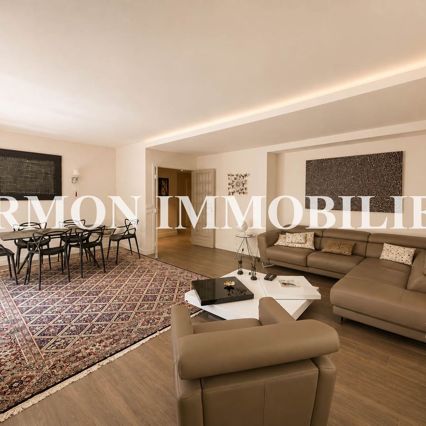 Tout savoir sur cet appartement dans le quartier Saint James-Delabordère, à Neuilly-sur-Seine - Photo 1