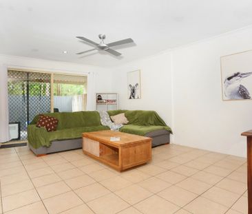 RENOVATED DUPLEX WITHIN BOUTIQUE GATED ESTATE - Photo 1