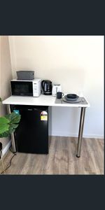 Room Available in Prime Location: A Safe and Comfortable Co-Living Experience! - Photo 4