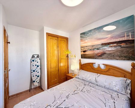 4-BEDROOM VILLA - ORIHUELA COSTA - Photo 2