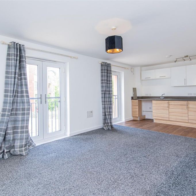 1 bed Flat To Let - Photo 1