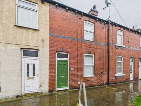 2 bedroom terraced house to rent - Photo 3