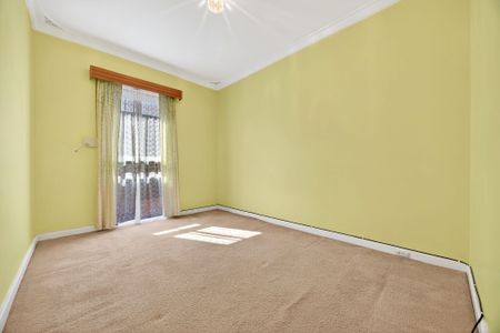 Three Bedroom Home in Rockingham - Photo 3