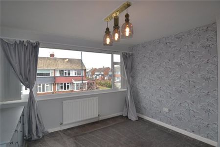 3 bedroom semi-detached house to rent - Photo 5