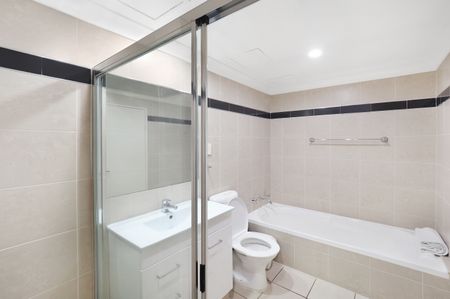 9/93-105 Quay Street, Haymarket NSW 2000 - Apartment For Rent | Domain - Photo 4