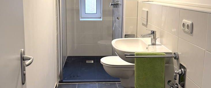 HERBSTDEAL: Erstbezug nach umfassender Sanierung mit Duschbad - Foto 1