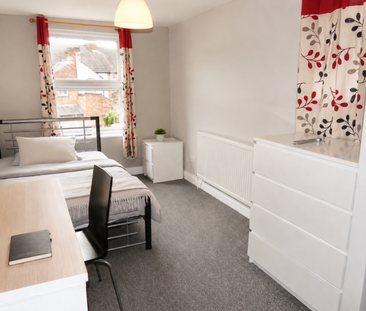6 bedroom house to rent - Photo 3