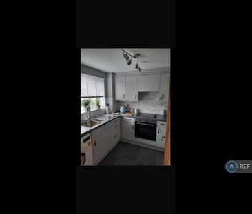 2 bedroom terraced house to rent - Photo 4