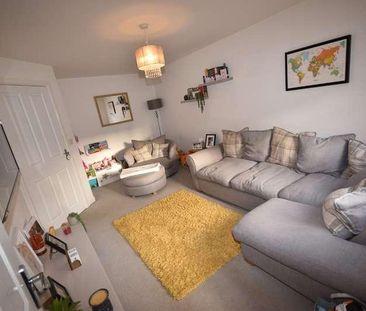 Hyde Way, Sleaford, NG34 - Photo 1