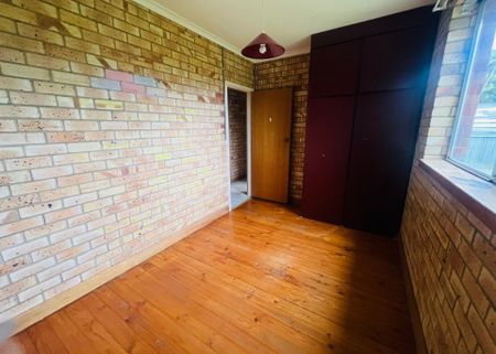 Family Home Close to O Bahn - Photo 2