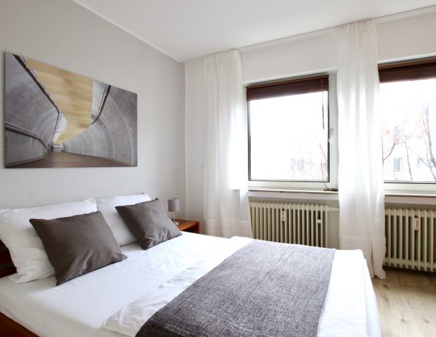 Hochwertige Balkonwohnung - am Barbarossaplatz - Foto 1