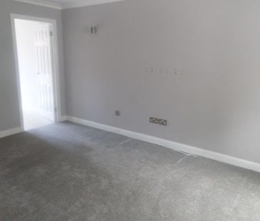 3 bedroom detached house to rent - Photo 1