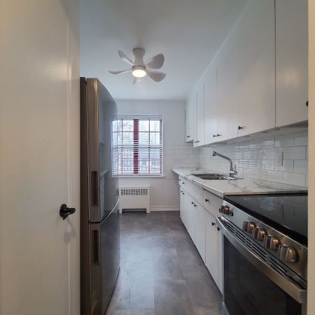 For Lease - 65 Old Mill Road Unit# 8, Toronto, Ontario - Photo 4