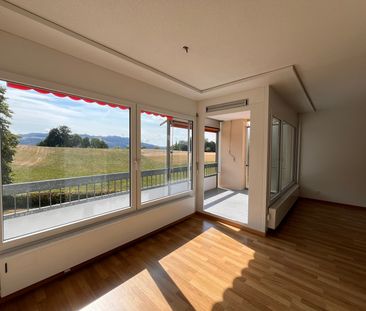 Kinderfreundliche 4.5-Zimmer-Wohnung im Seidenbergquartier mit Auss... - Foto 2