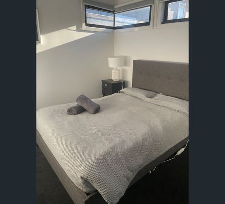 Unit 2/4 Lefroy St, North Hobart, Tas 7000 - Photo 1