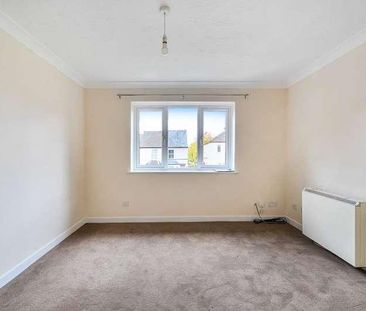 Sovereign Court, High Wycombe, HP13 - Photo 3