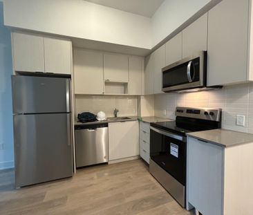 For Lease - 204 Burnhamthorpe Road Unit# 211, Mississauga, Ontario - Photo 2