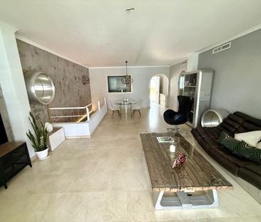 4 room luxury Apartment for rent in Sotogrande, Andalusia - Photo 2