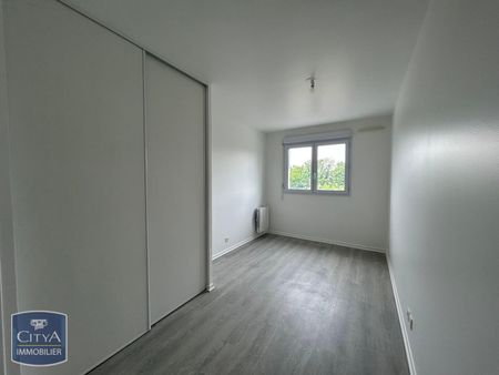 Location Appartement 3 pièces 76m² CHENNEVIERES SUR MARNE 94430 - Photo 3