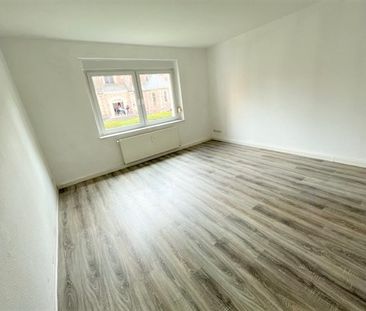 IN SANIERUNG! 3-Zimmer-Wohnung mit Balkon - Photo 1