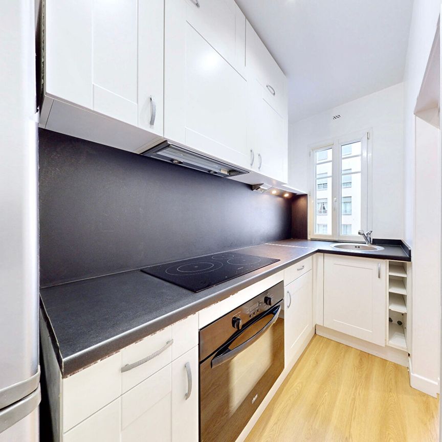 Appartement Courbevoie 2 pièce(s) 38.20 m2 - Photo 1