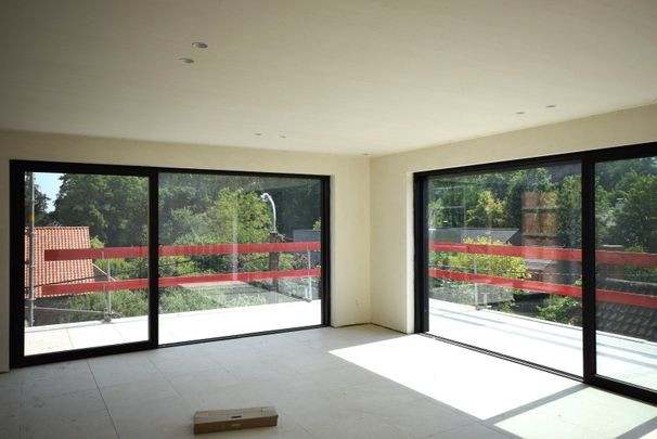 Nieuwbouw appartement op het gelijkvloers met twee slaapkamers en tuin in Oostakker - Photo 1