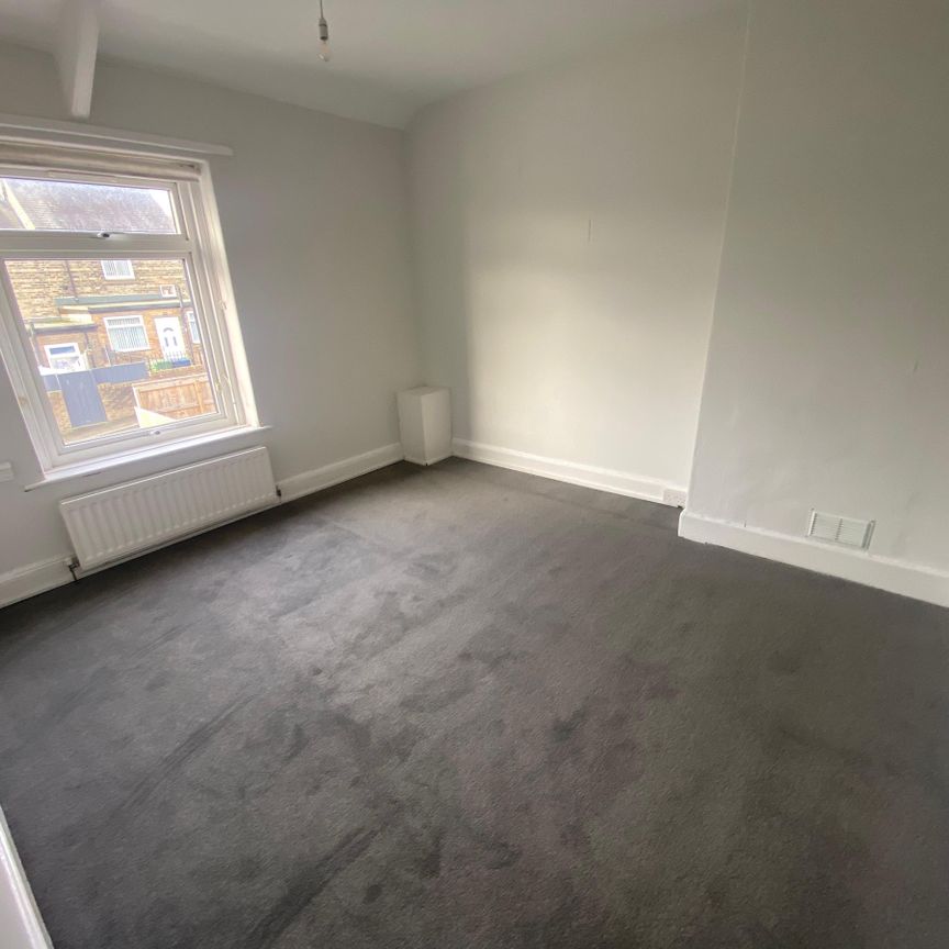 2 bed terraced house to rent in Severn Street, Chopwell, Newcastle upon Tyne - Photo 1