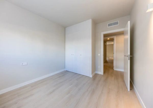 Piso de alquiler en Carrer de la Indústria, 378, Gorg