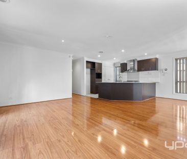 9 Manny Paul Circuit, Burnside Heights - Photo 3