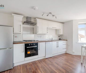 2 bedroom apartment to rent - Photo 3