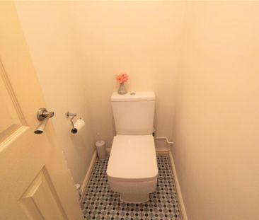 3 bedroom house to rent - Photo 2