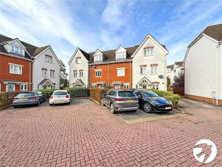 3 bedroom terraced house to rent - Photo 5