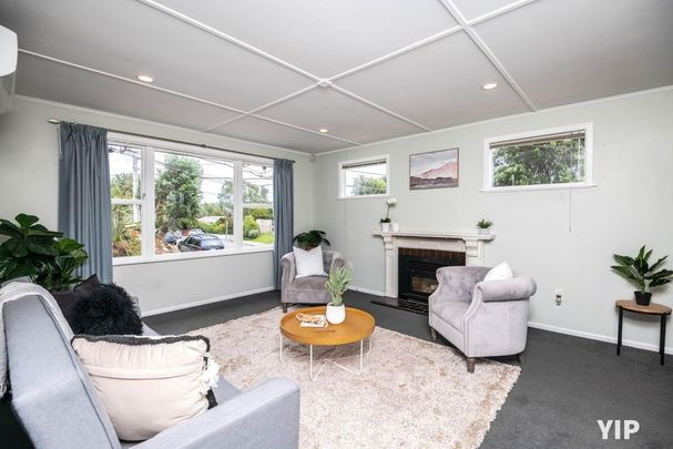 58 Catherine Crescent, Paparangi - Photo 1