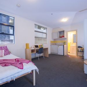 Melbourne | Student Living on A’Beckett | Studio Apartment - Photo 2