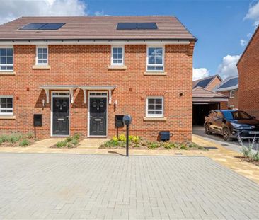 3 bedroom semi-detached house to rent - Photo 1