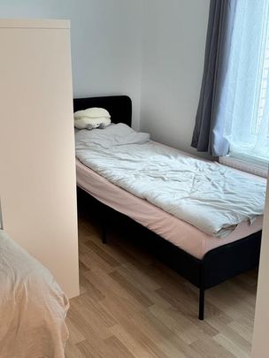 Appartement te huur - Photo 1