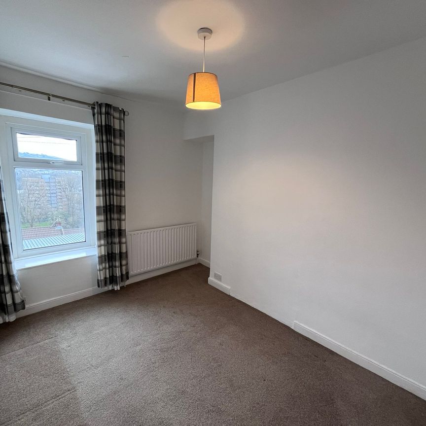 Evans Terrace, Mount Pleasant, Swansea, SA1 6YH - Photo 1