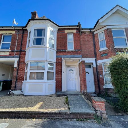 1 Bed Flat, Cambridge Road, SO14 - Photo 4