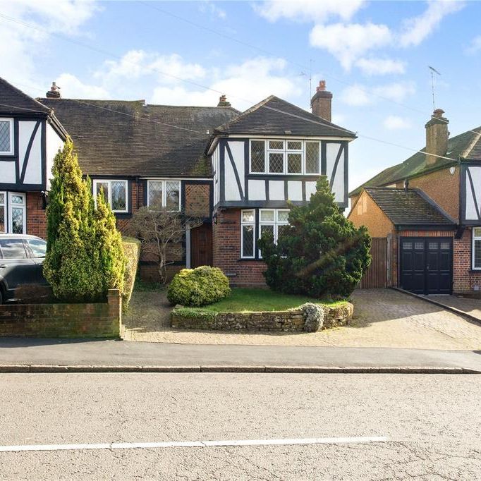 3 bedroom semi-detached house to rent - Photo 1