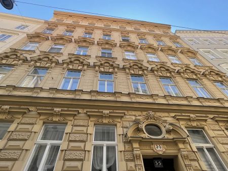 ERSTBEZUG nach Generalsanierung: Unbefristete, stilvolle 5-Zimmer-Wohnung mit Balkon / FIRST MOVING IN after general refurbishment: Unlimited, stylish 5-room-apartment with balcony - Foto 5
