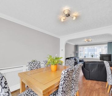 3 bedroom terraced house to rent - Photo 6