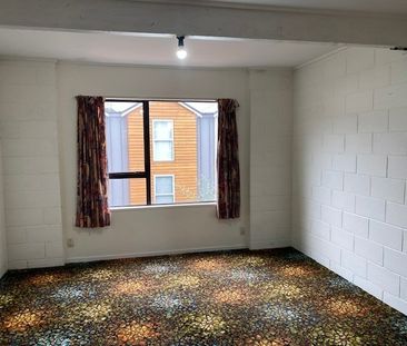 2/20 Frankmoore Avenue, Johnsonville - Photo 2