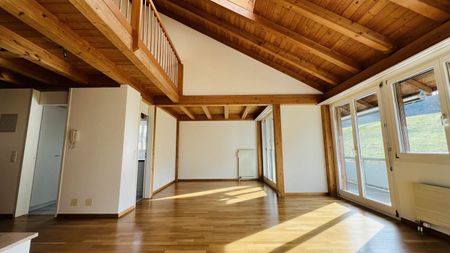 Wohnen mit Weitblick - Maisonette-Traumwohnung mit Galerie & 2 Balkonen - Photo 3