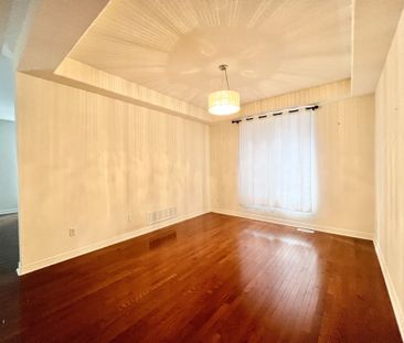 For Lease - 73 Castleglen Boulevard, Markham, Ontario - Photo 5