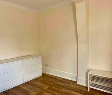 Hanger Lane, Ealing, Ealing, W5 - Photo 3