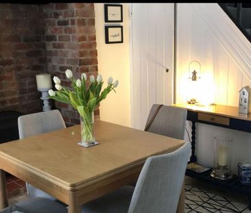 2 bedroom terraced house to rent - Photo 4