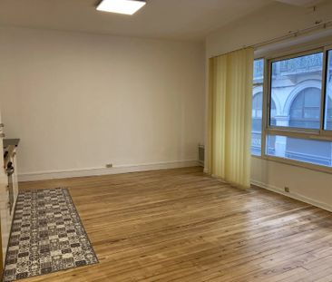 Location Appartement 2 pièces 74m² VALENCE 26000 - Photo 3